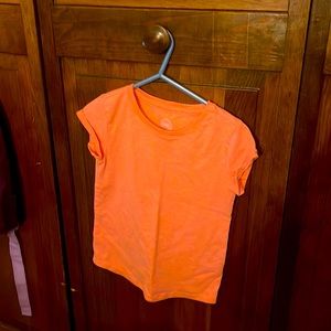 Light weight tee shirt